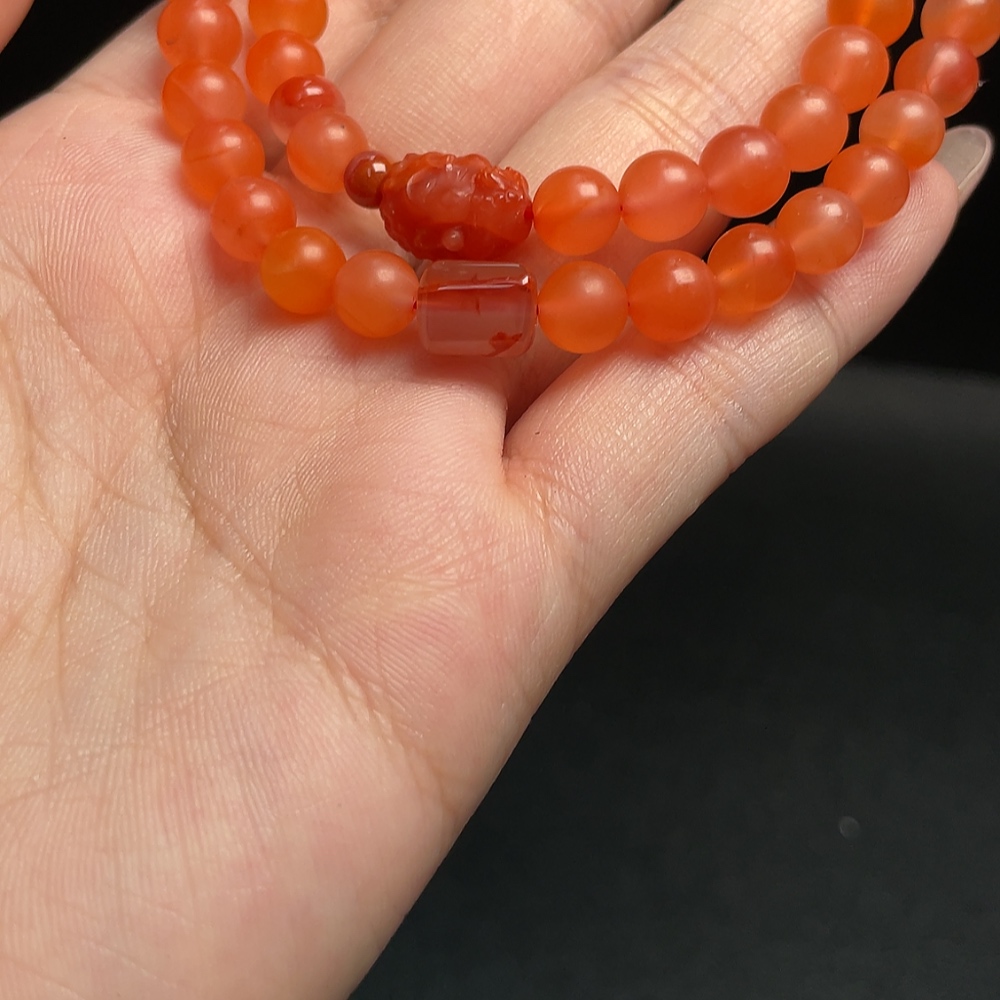 C34041494 Red Agate Beaded Necklace with Visible Organic Matter, Total Weight Approx. 24.87g, Bead Size 6.5mm
