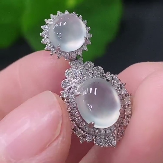 F31691887 Jadeite Bezel-set Cabochon Pendant with 18k Gold and Diamond Accents, Total Weight Approximately 2.238g