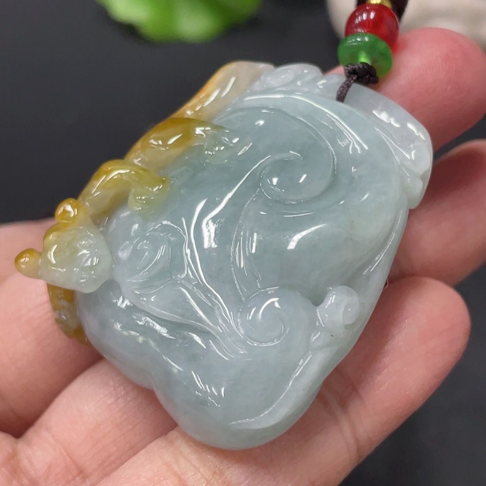 F30449362 JadeiteRuyi Pendant