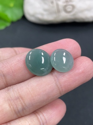 F41837905 翡翠蛋面 货品总重约2.49g