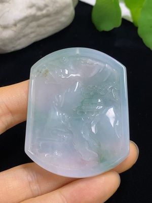 F46564511 翡翠山水牌挂件 货品总重约23.8g