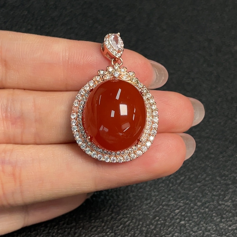 C29403168 South Red Agate Inlaid Pendant Non-Gold Inlaid Total Weight Approx. 9.07g