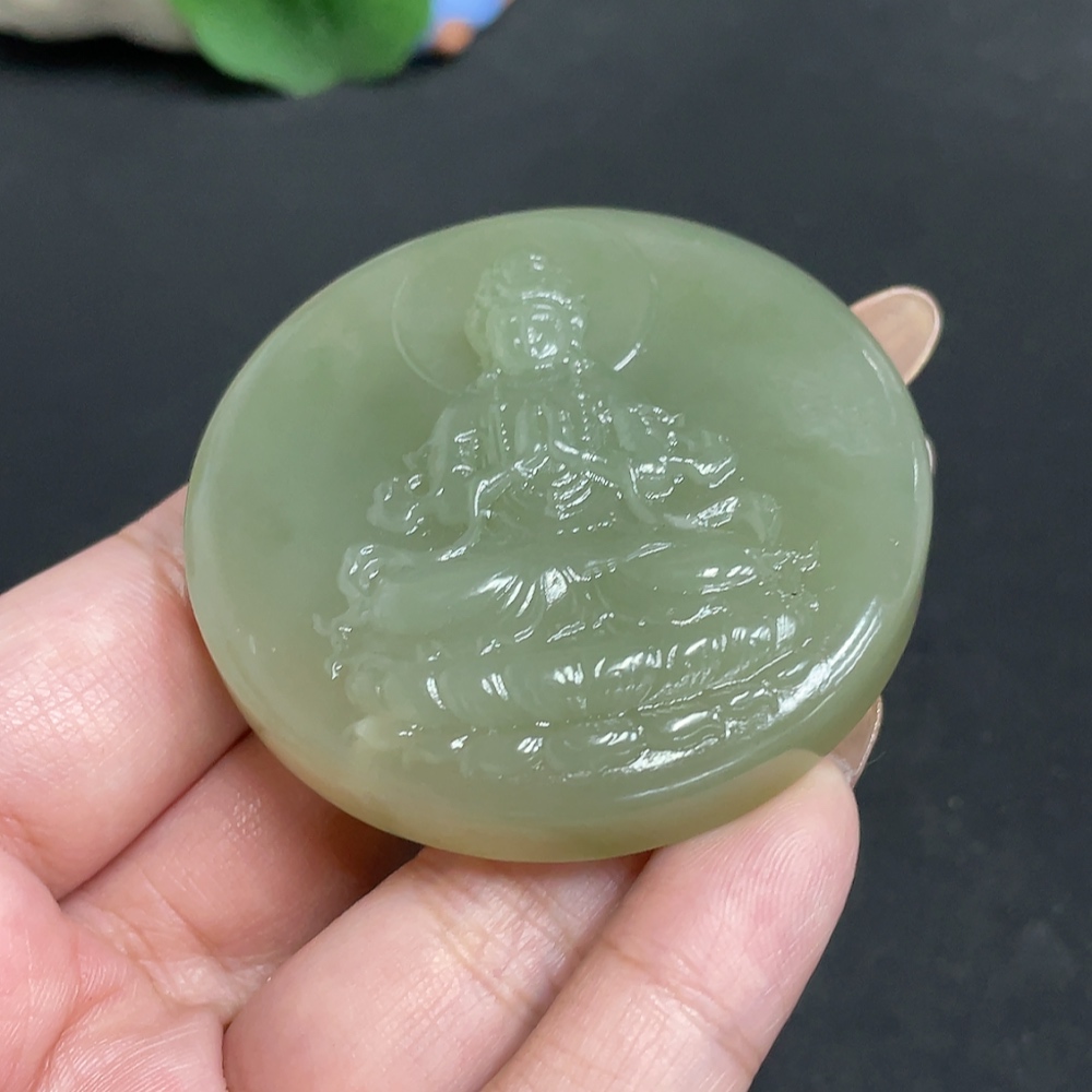 H32700129 Hetian Jade Pendant Guanyin Total Weight Approx. 64.4g