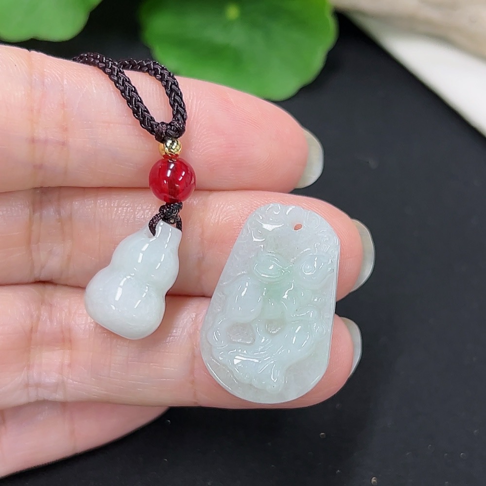 F40742631 Jadeite Pendants Sell as a Lot