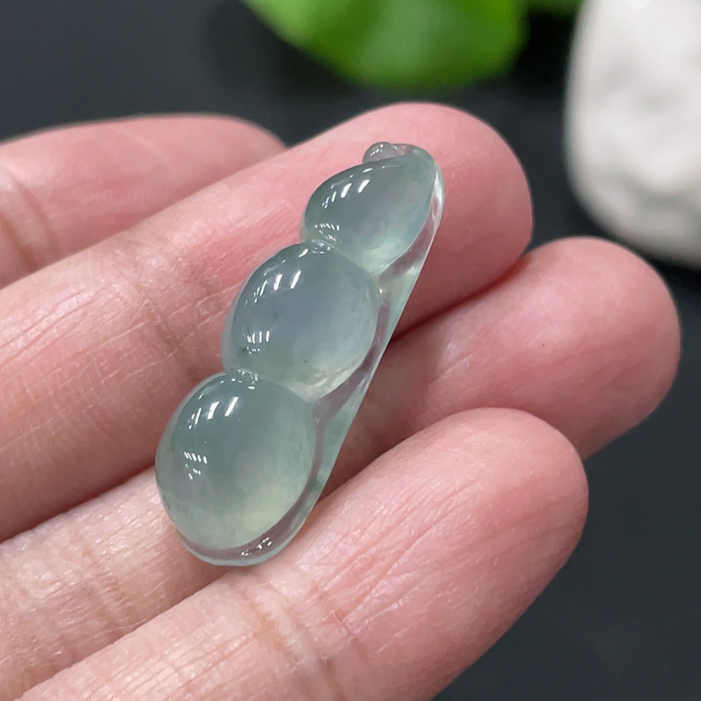 F34019547 Jadeite Fu Dou Pendant Total Weight About 3.2g