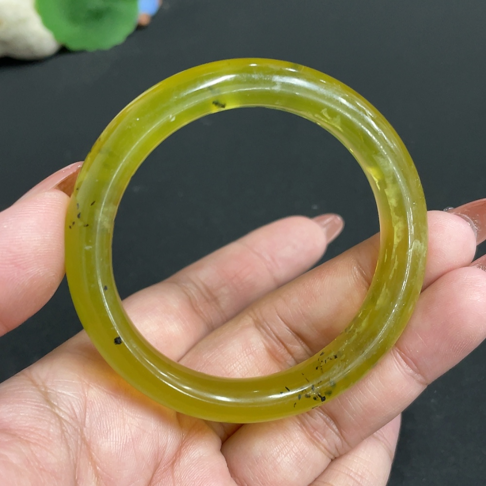 H34004269 Xiuyu (Serpentine Jade) Round Bracelet Size 51.6 Total Weight Approx. 36.1g