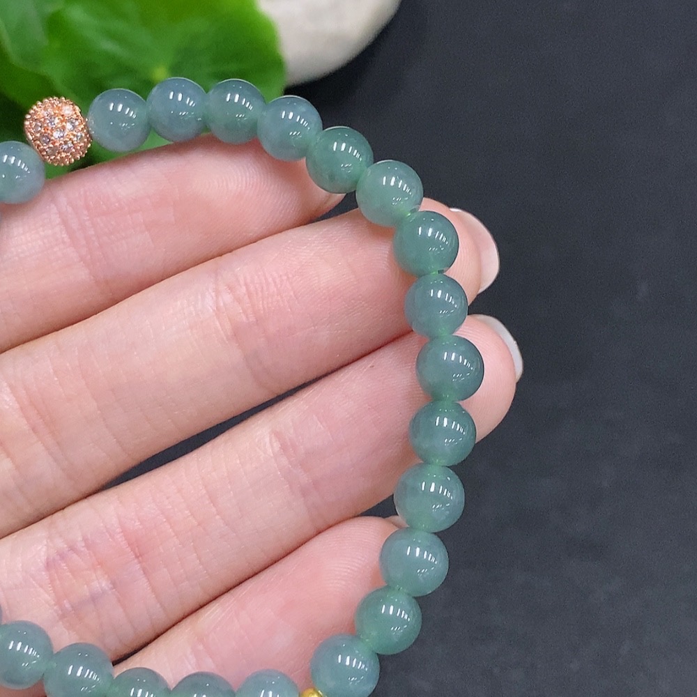 F34022677 Jadeite Bracelet Small Beads with 99% Gold Content Non-Gold Inlaid for the Rest Total Weight Approximately 12.4g Size About 6.1mm