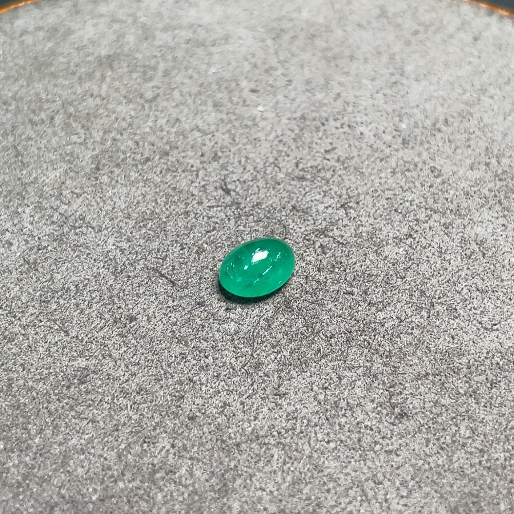 C34009422 Emerald Rough Stone Clarity Enhancement Total Weight Approx. 1.62 Carats