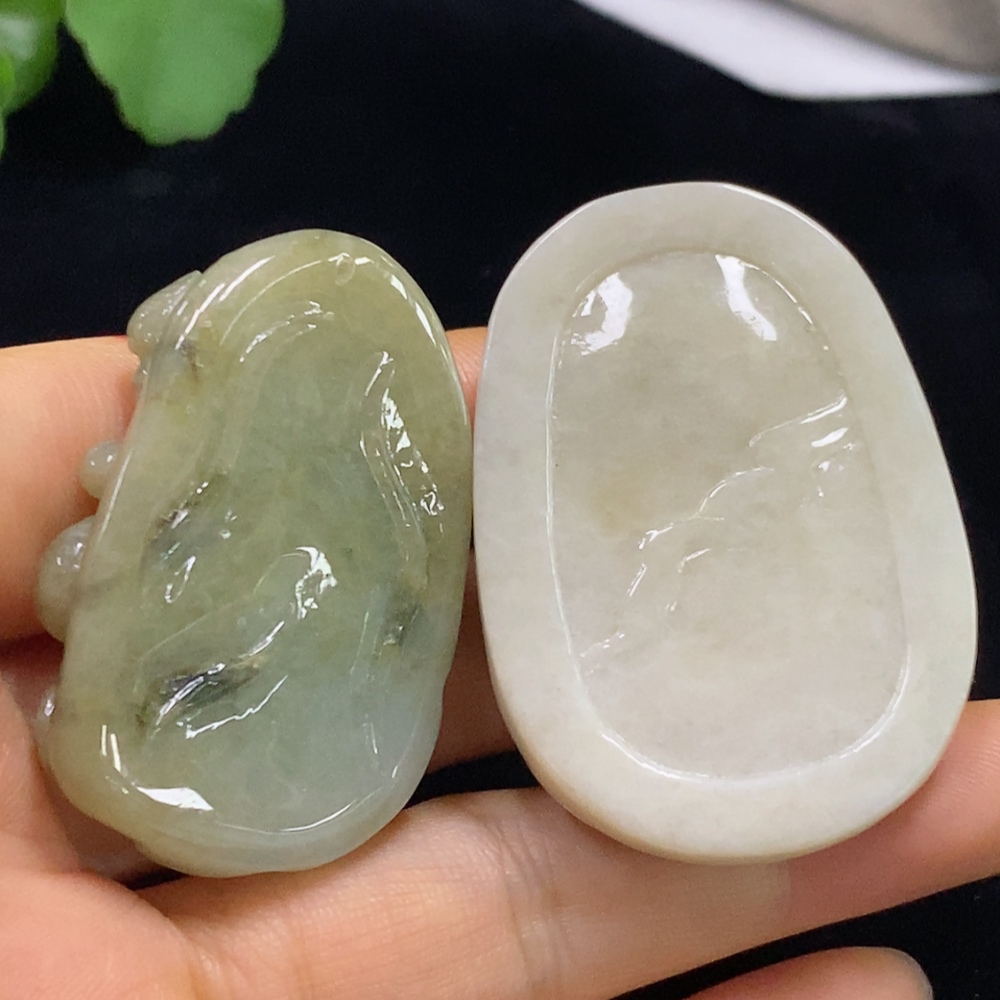 F34044969 Jadeite Pendants Sell as a Lot