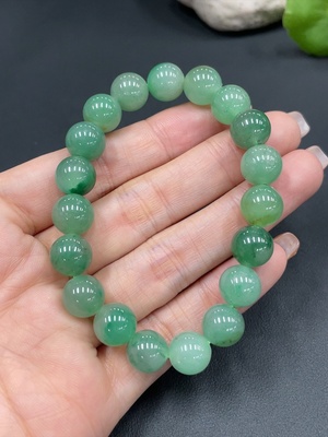 H23686828 Dulong jade bracelet, approx. 10.2mm beads, total weight approx. 29g