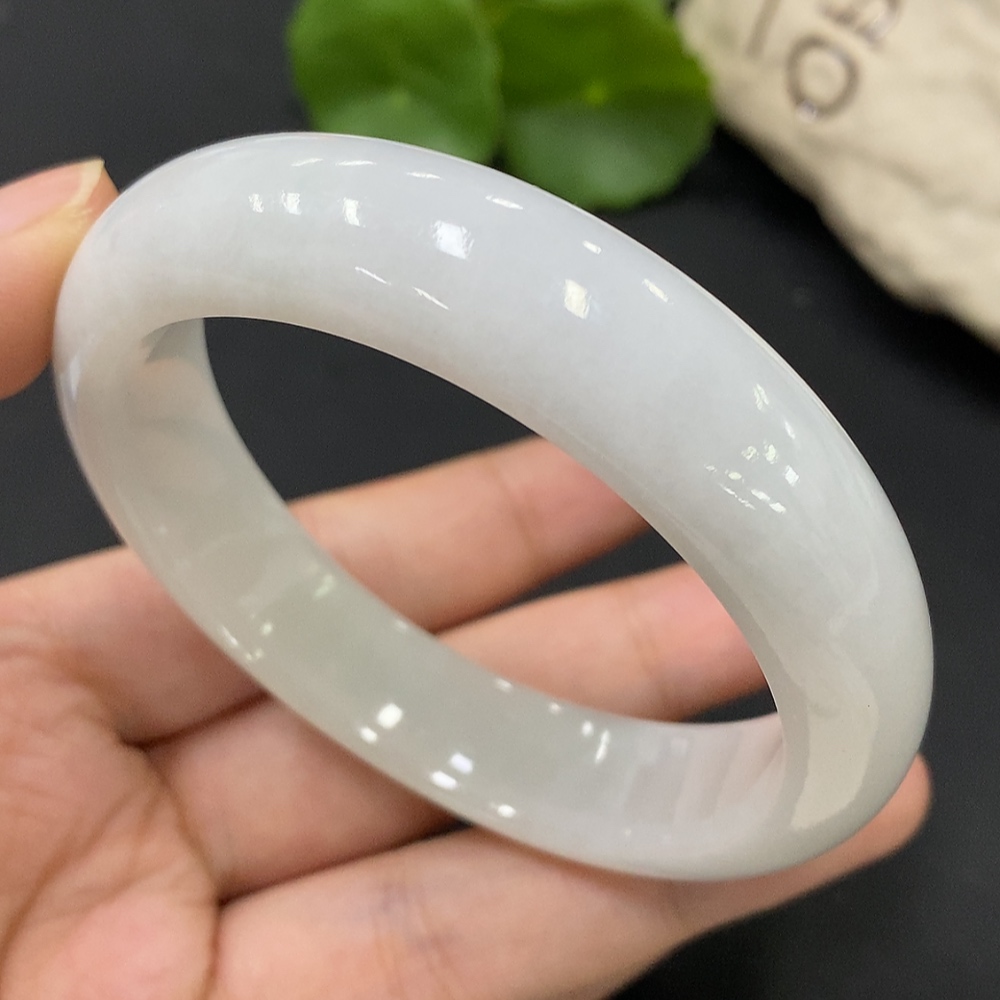 F27151407 Jadeite Circular Bracelet 57.6 Inner Diameter Total Weight Approx. 66.32g