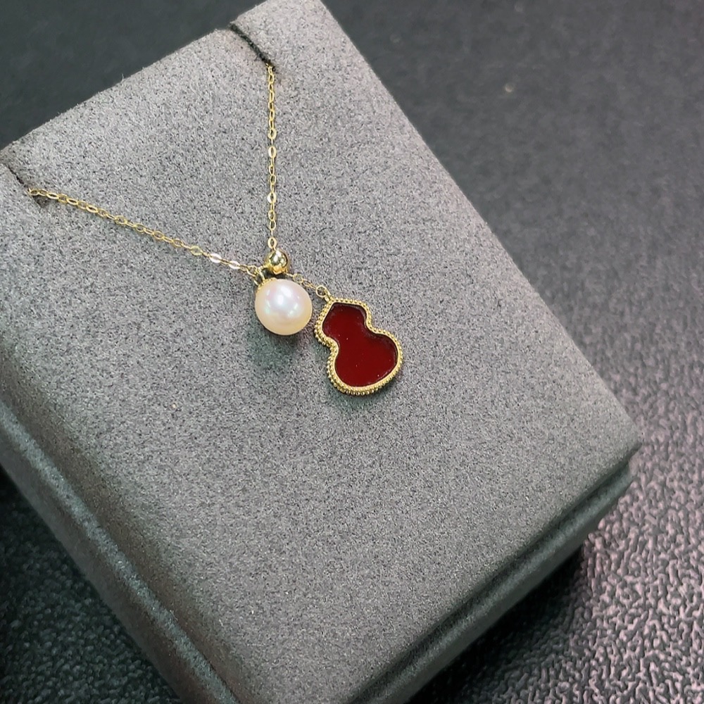 C34950987 18K Onyx Necklace with Pearl and Simulated Stones, Total Weight Approx. 1.26g, Stone Size About 5.9mm