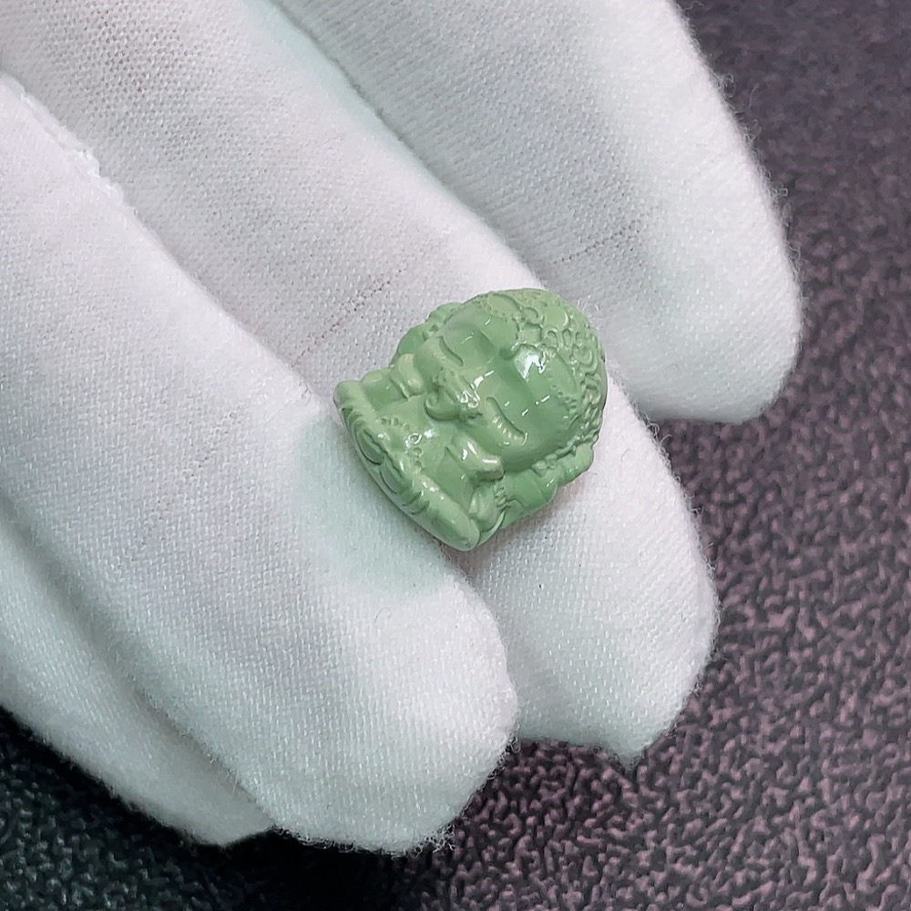 C34950181 Turquoise jewelry containing other mineral components, total product weight approximately 2.41 grams
