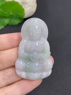 F39611948 翡翠观音挂件 货品总重量约18克