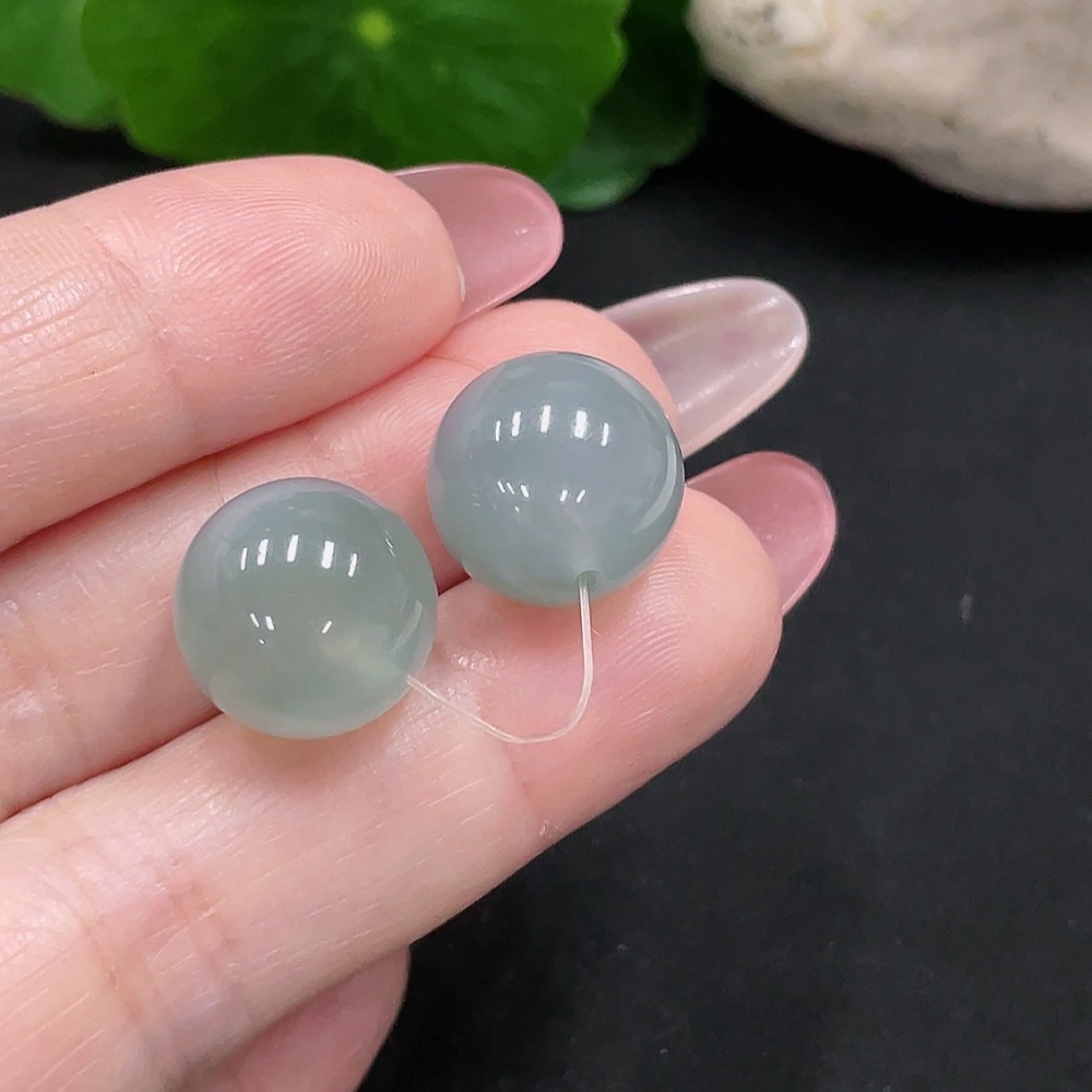 F34033070 Jadeite Beads Sell as a Lot Size Approx.13/13.2mm