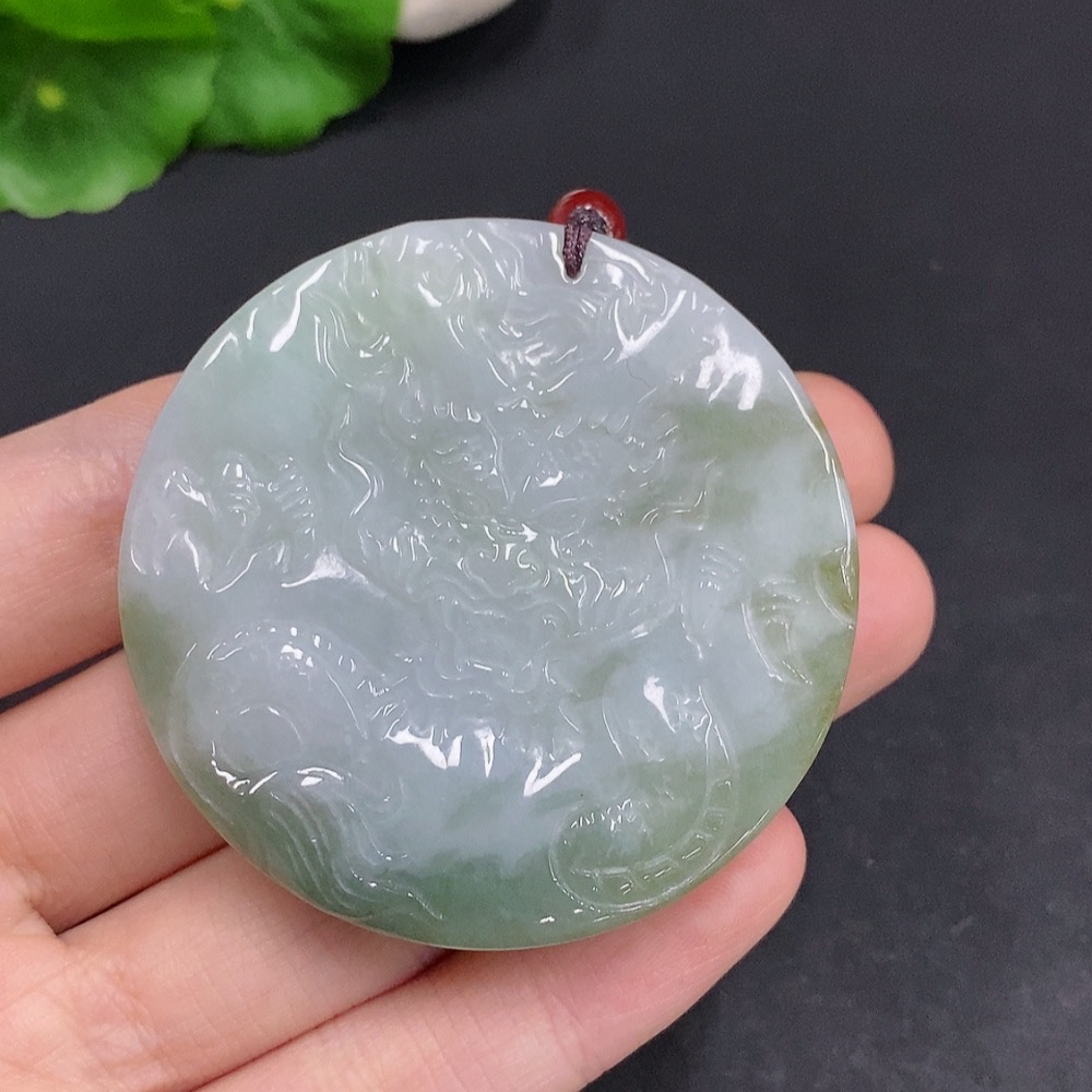 F33877755 Jadeite Nine Dragons Protecting the Master Pendant