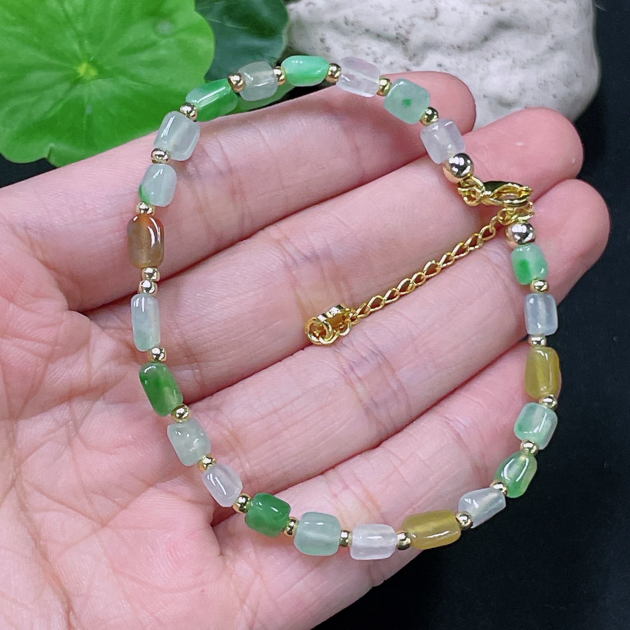F33919914 Jadeite bracelet Non-gold Total weight approx. 6.7g (red and yellow color origin undetermined)