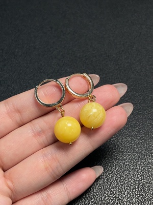 C34008568 Amber Beeswax Earrings Non-Gold Total Weight Approx.5g Size 13mm