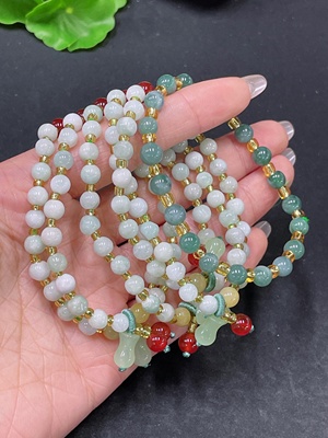 F35105398 Jadeite Bracelet with Non-A Grade Beads Sell as a Lot