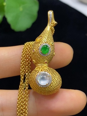 F34976089 Jadeite Inlaid Pendant 18k with Diamond Accents Total Weight Approx. 7.63g (Including Chain) Yellow Bead Color Origin Undetermined