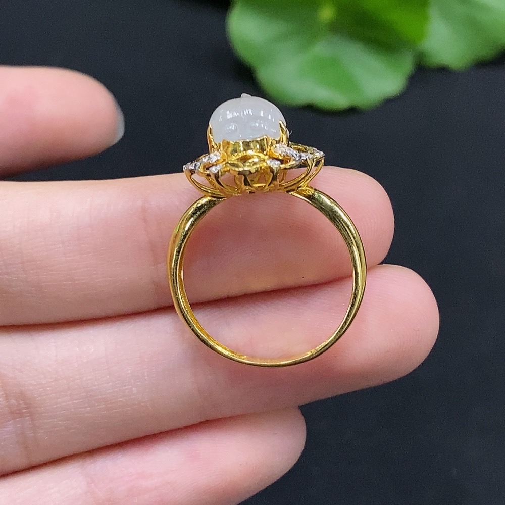 F34028023 Jadeite Inlaid Ring 18K Gold Size 14 with Diamond Accent Total Weight Approx. 2.3g