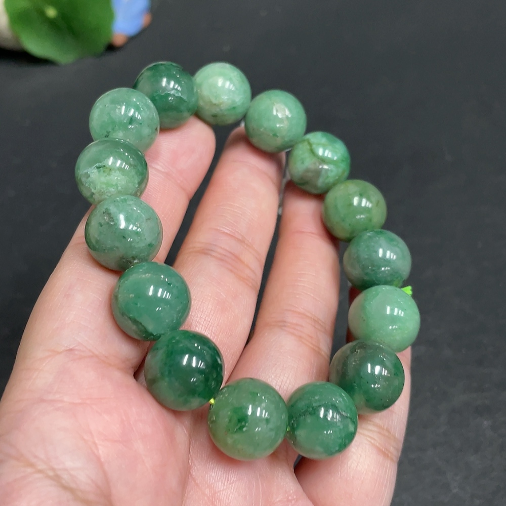 H31573430 African Emerald (Dulong Jade)