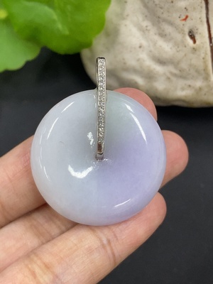 F46598834 翡翠挂件          货品总重约14g  非金