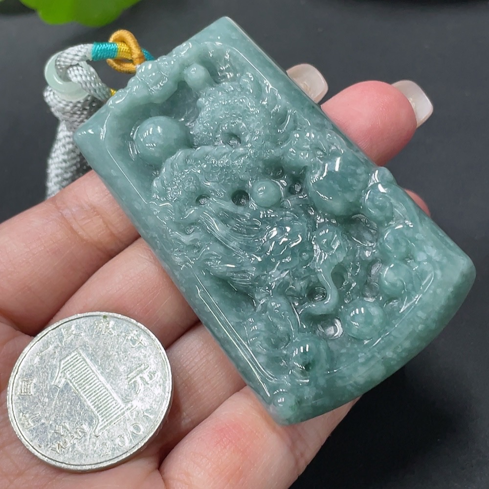 F16742472 JadeiteDragon Pendant Total Weight 48.677g
