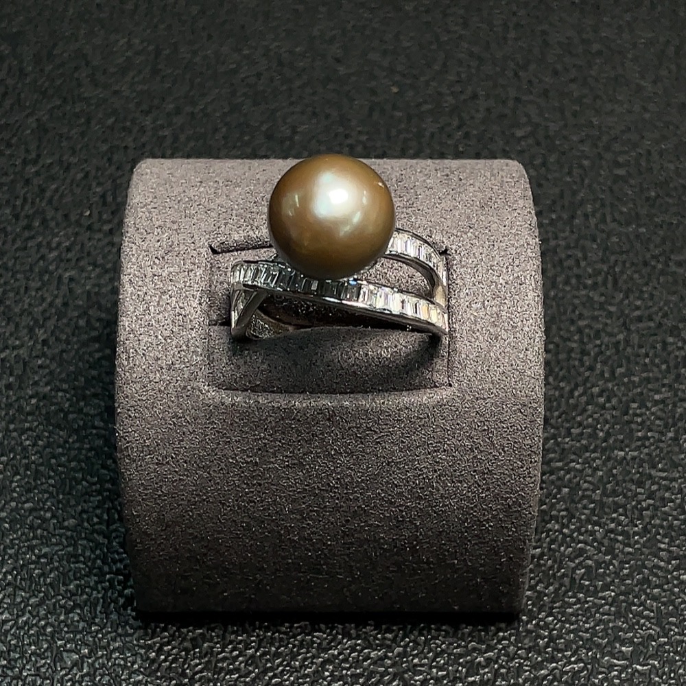 C30469709 Seawater pearl inlaid ring, non-gold setting, adjustable, size approx. 11.4mm, total weight approx. 5.15g, color origin undetermined