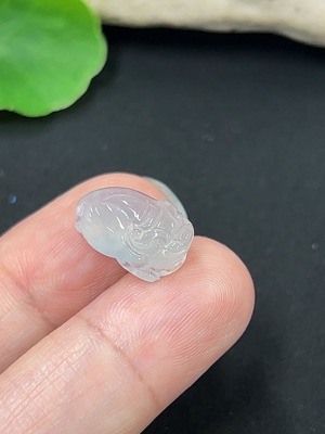 F46492993 翡翠金蟾镶嵌件 货品总重约1.55g