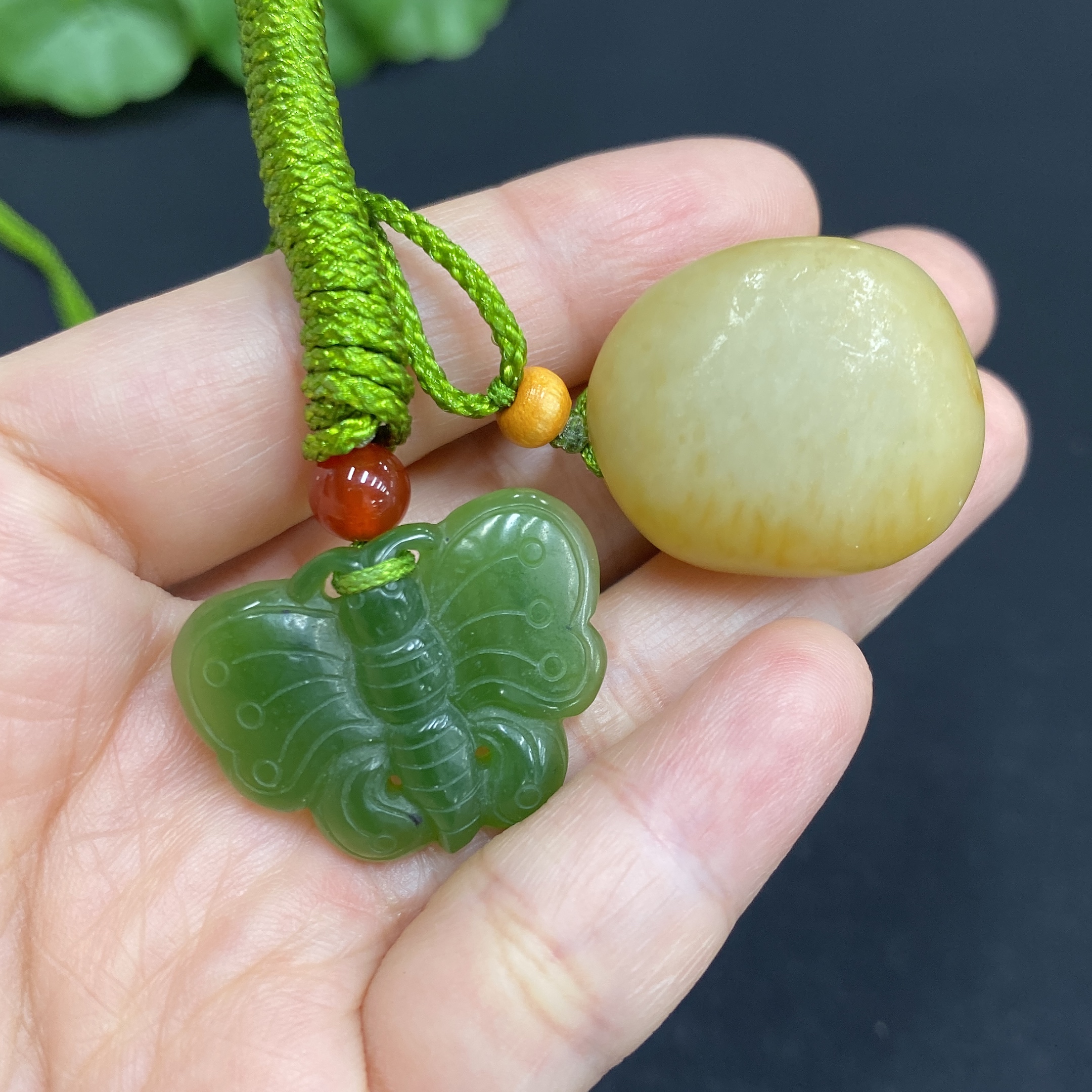 H31602537 Hetian Jade Pendant