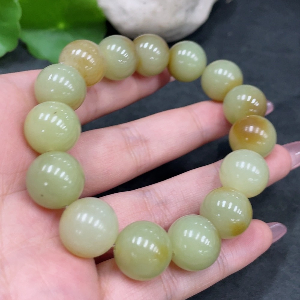 H33944798 Hetian Jade Bracelet, approx. 13.8mm, total weight approx. 64g