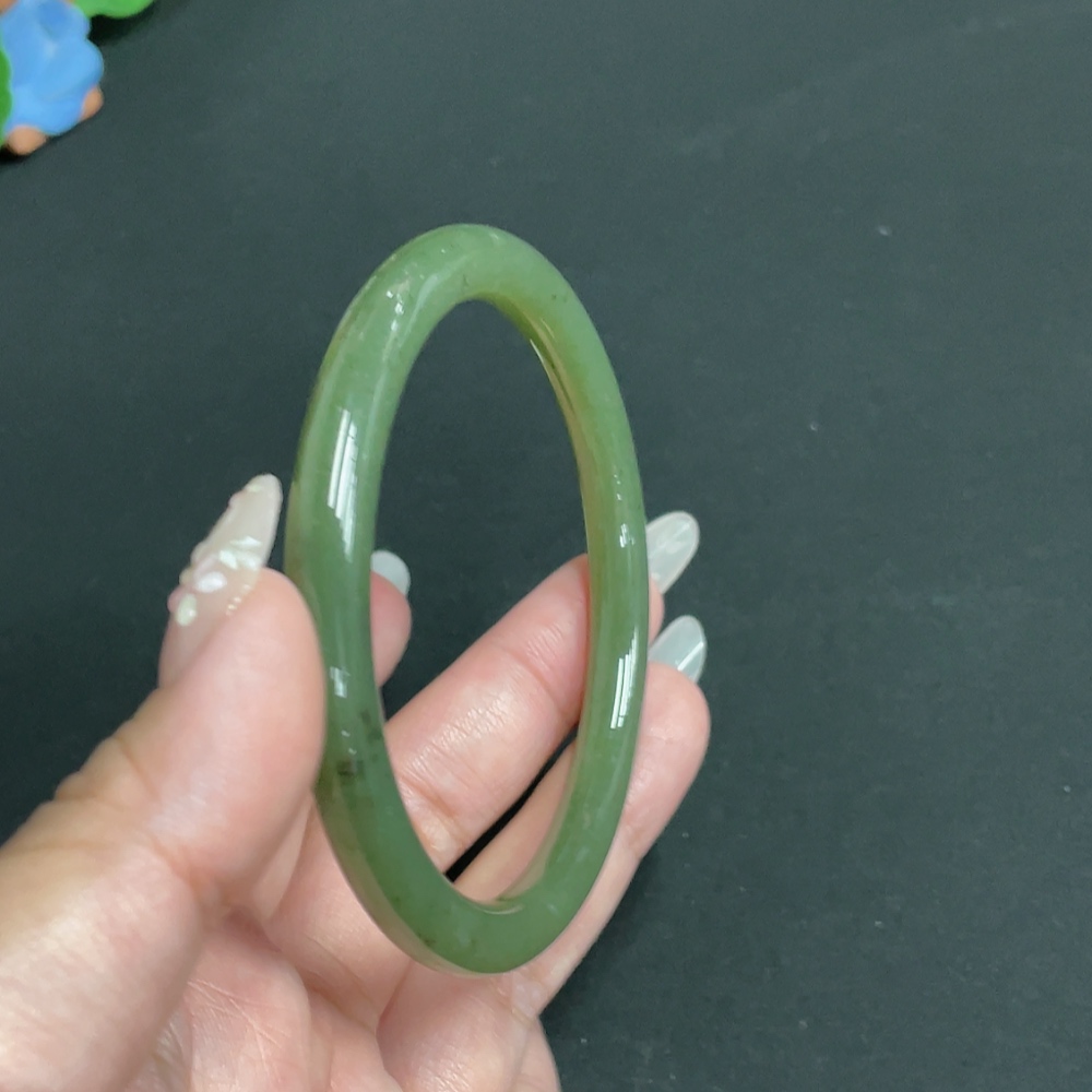 H27063678 Hetian Jade Round Bangle, Size 61.8, Total Weight Approx. 29.2g