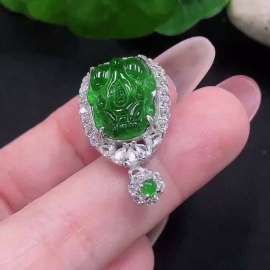 F34013158 Jadeite Inlaid Pendant Total Weight Approx.4g Non-Gold Inlaid With Non-A Grade Beads