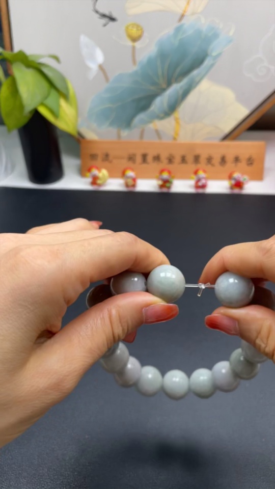 F20298768 Jadeite Bracelet Approx. 16.5mm Total Weight 125.323g