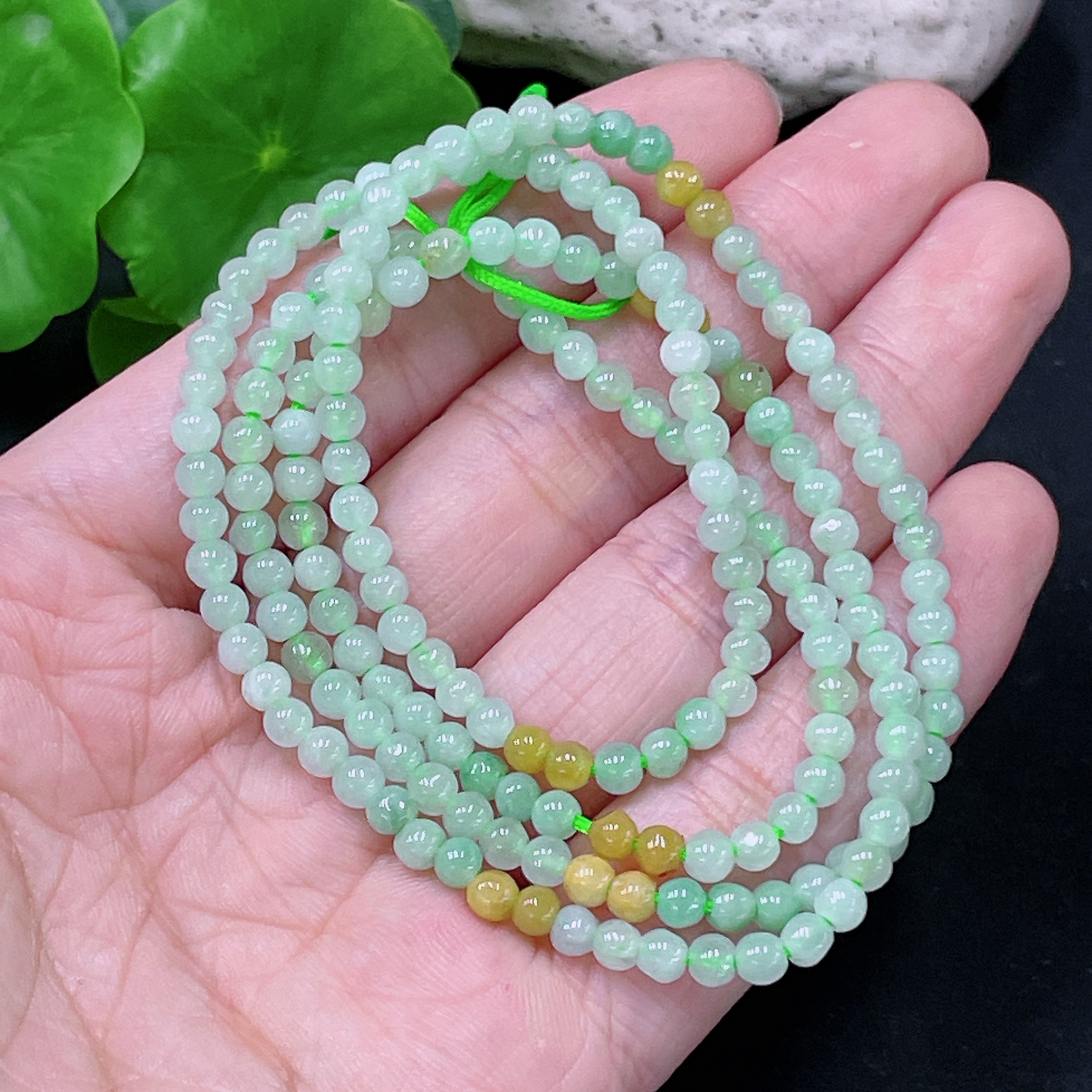 F33919995 Jadeite Beaded Necklace Approx. 3.9mm Total Weight Approx. 15.39g Yellow Beads Non-Grade A
