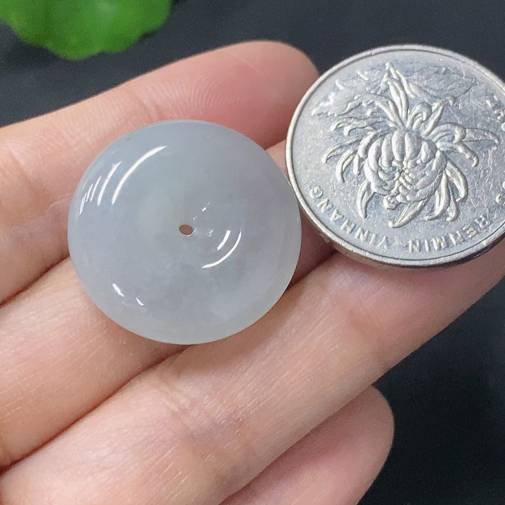 F30573070 JadeitePendant Safety Buckle, total weight approx. 7.22g