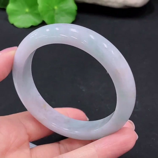 F23596538 Jadeite round bracelet, inner diameter 57.5, total weight 63.984g