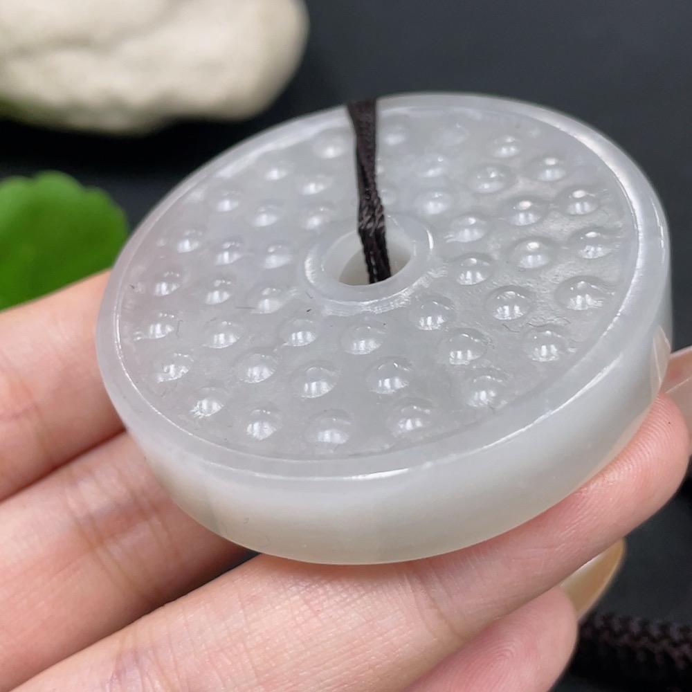 H31671144 Hetian Jade Handheld Ornament Antique Button with Non-Hetian Jade Beads