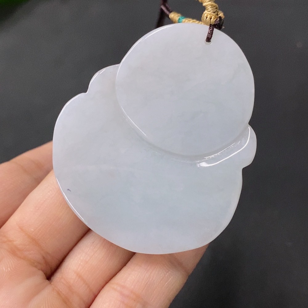 F20225561 Jadeite Pendant  Yellow Jambhala  Total Weight 37.415g