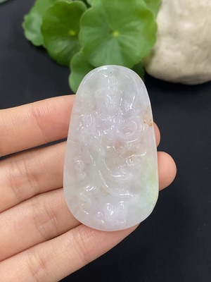 F37400178 翡翠观音挂件 货品总重约15.3g