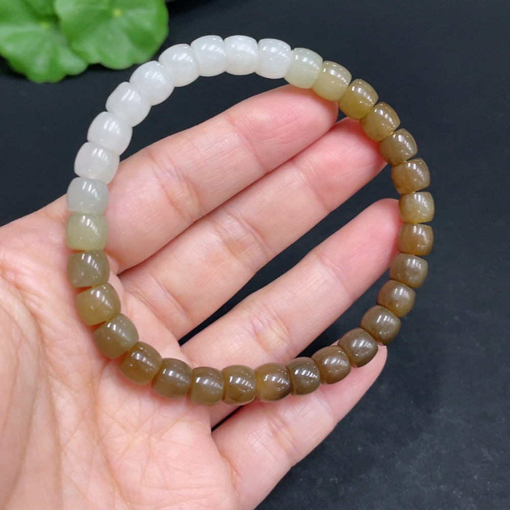 H34072098 Hetian Jade Bracelet, approx. 6.7mm, total weight approx. 17.7g