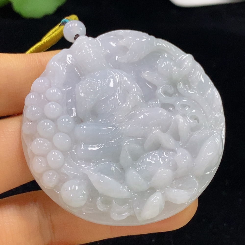 F34071928 Jadeite Pendant Guanyin with Non-Grade A Beads Including Rope Total Weight Approx. 52.33g