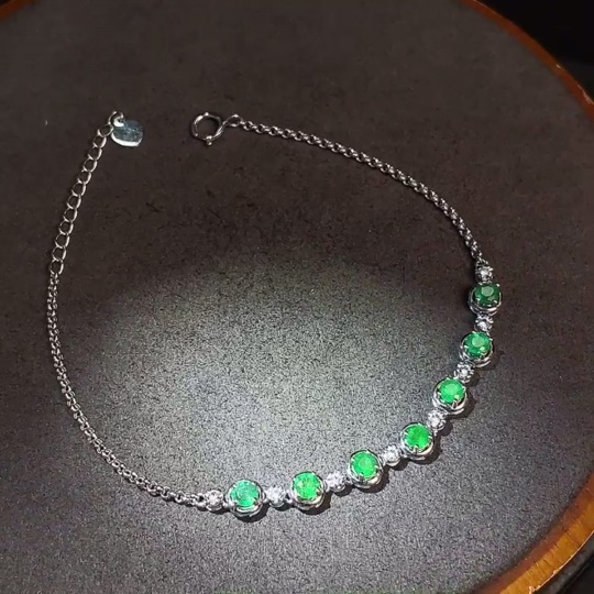 C34008938 Emerald Bracelet Clarity Enhanced Non-Diamond 18K Gold Total Weight Approx. 2.56g