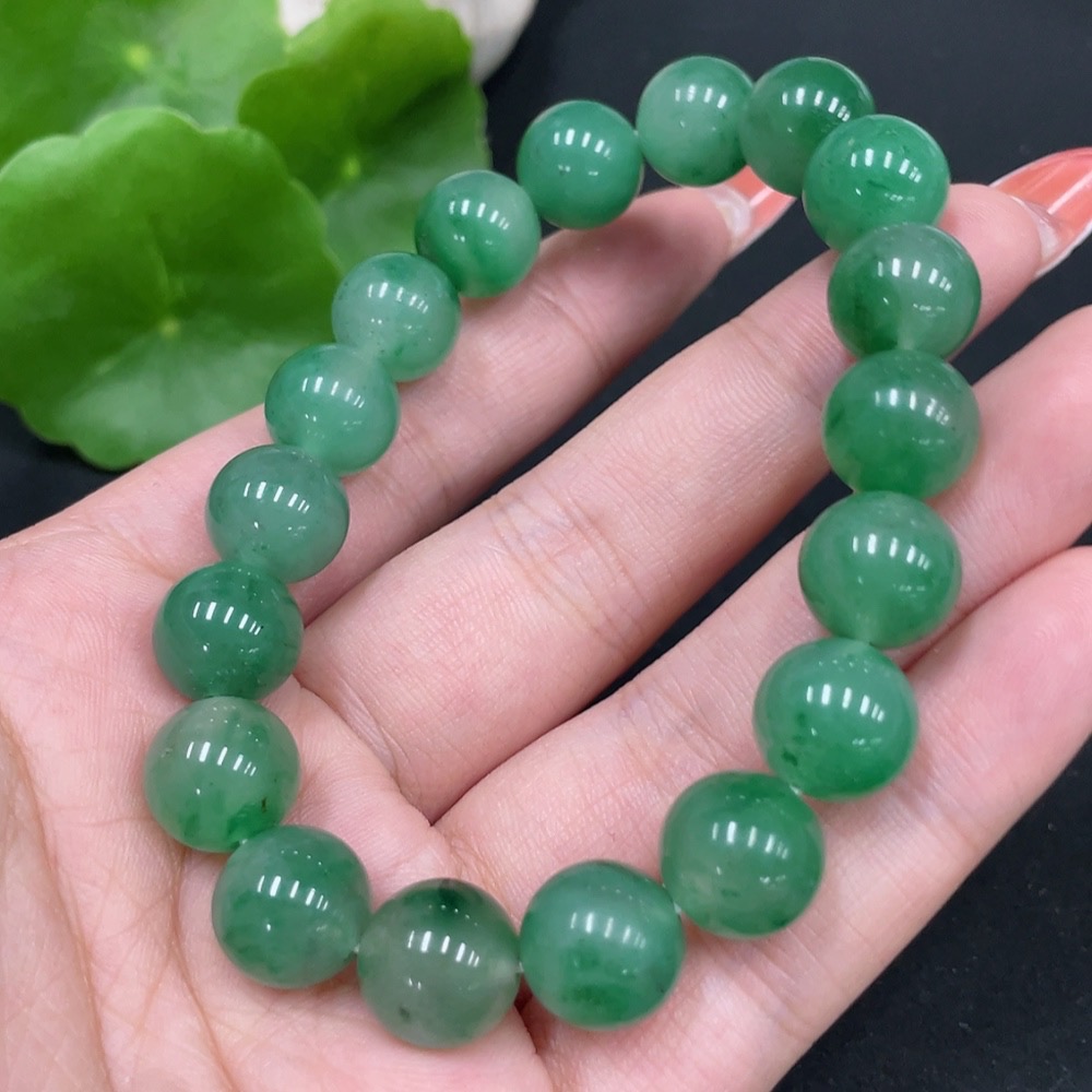 H34026301 African Emerald (Dulong Jade)