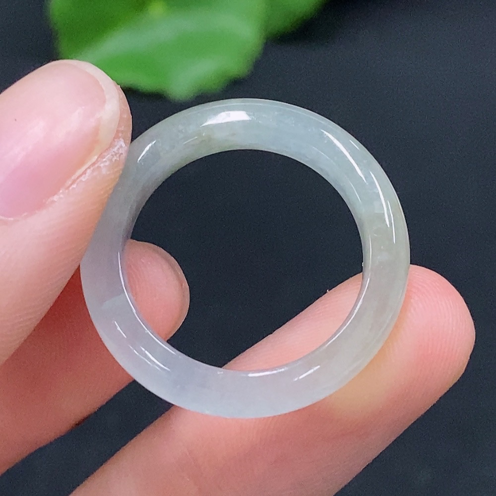 F32695908 Jadeite Ring Size 18 with Crack Total Weight Approx. 3.46g