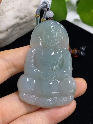 F42977853 翡翠挂件 观音 含绳货品总重约22.92g