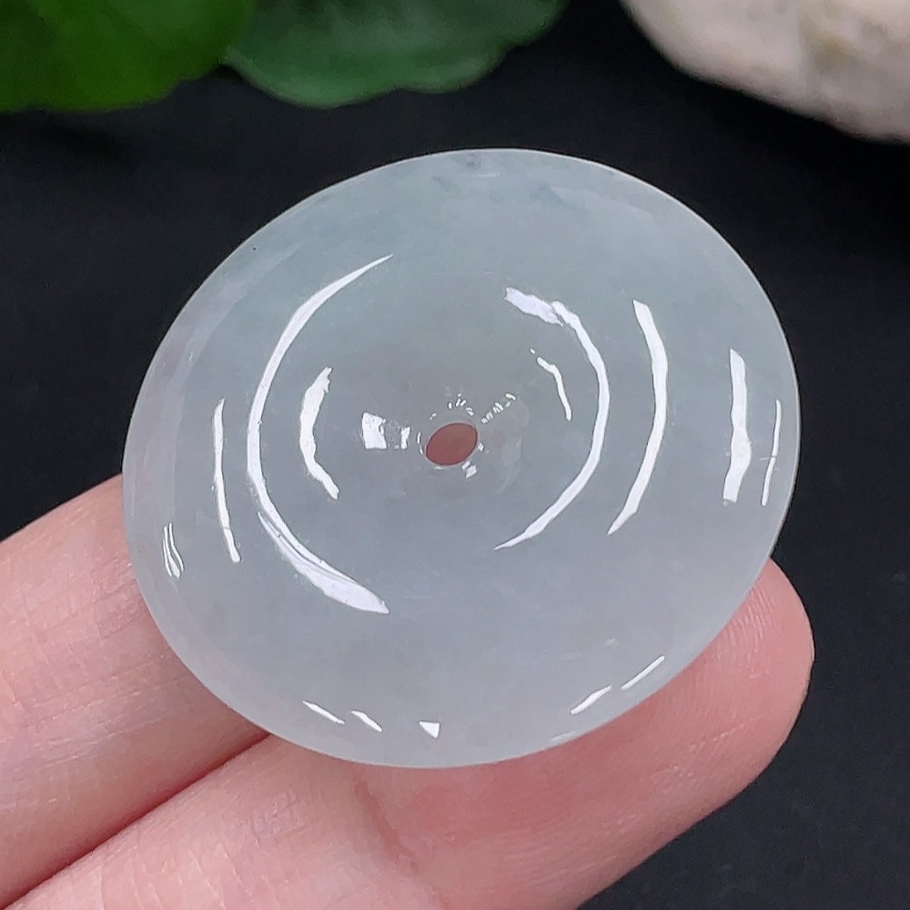 F31593097 Jadeite Safety Buckle Pendant Total Weight Approximately 10.9g