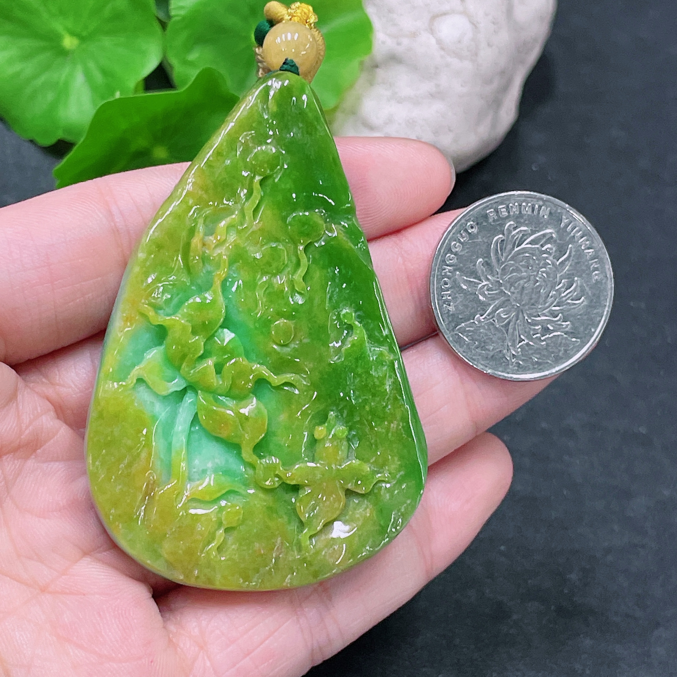 F33864708 Jadeite Pendant, Color Origin Undetermined, Non-Grade A Beads, Total Weight with Rope Approximately 53.16g