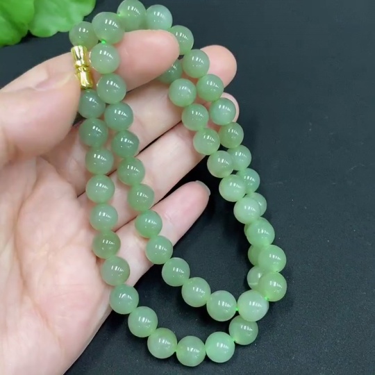 H34971076 Hetian Jade Bead Necklace, Approx. 7.6mm, Total Weight Approx. 40.3g